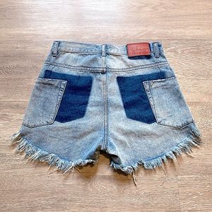 ONE TEASPOON (NWOT) - Bonita Jean Shorts - Size 29